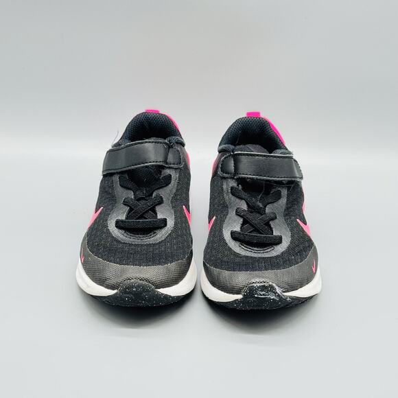 Nike Shoes Kids Girls 11 C Black Pink White Easy On Athletic Running Sneakers - Picture 3 of 12